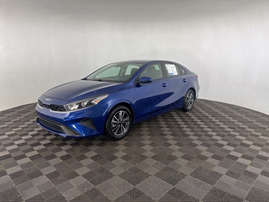 Used 2024 Kia Forte LXS Sedan