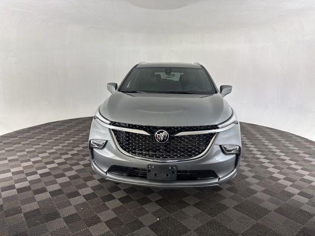 2024 Buick Enclave Avenir photo 2