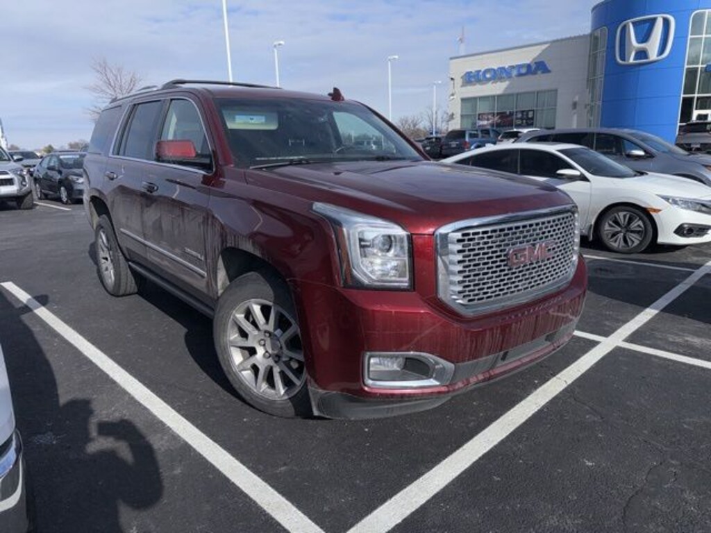 Used 2017 GMC Yukon Denali SUV