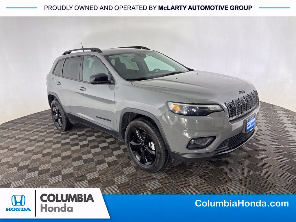 2023 Jeep Cherokee Altitude Lux