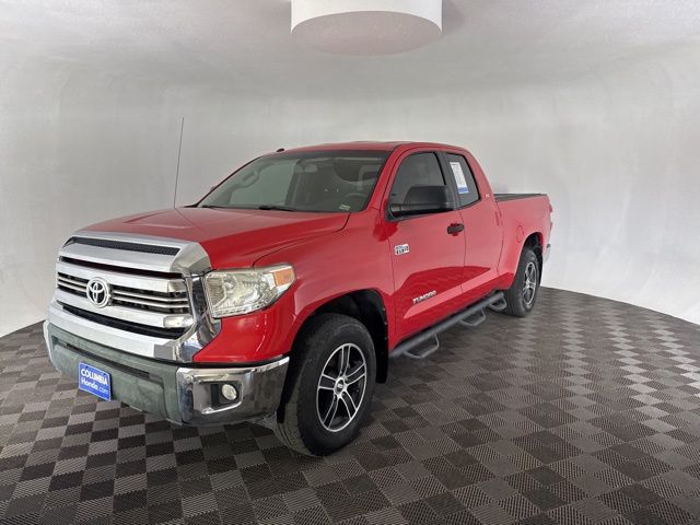 2016 Toyota Tundra SR5 photo 3