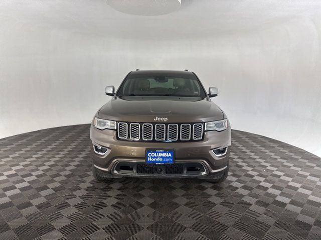 2017 Jeep Grand Cherokee Overland photo 2