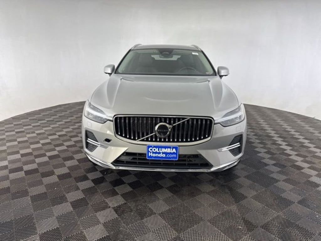 Used 2023 Volvo XC60 B5 Plus Bright Theme SUV