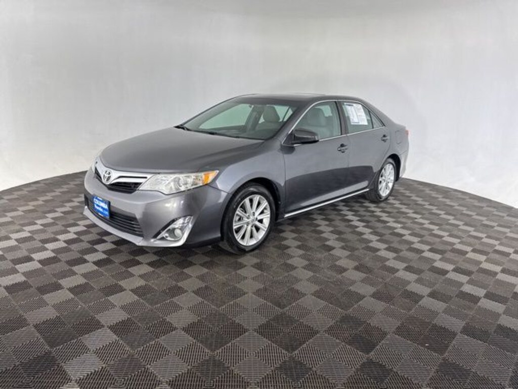 Used 2014 Toyota Camry XLE Sedan