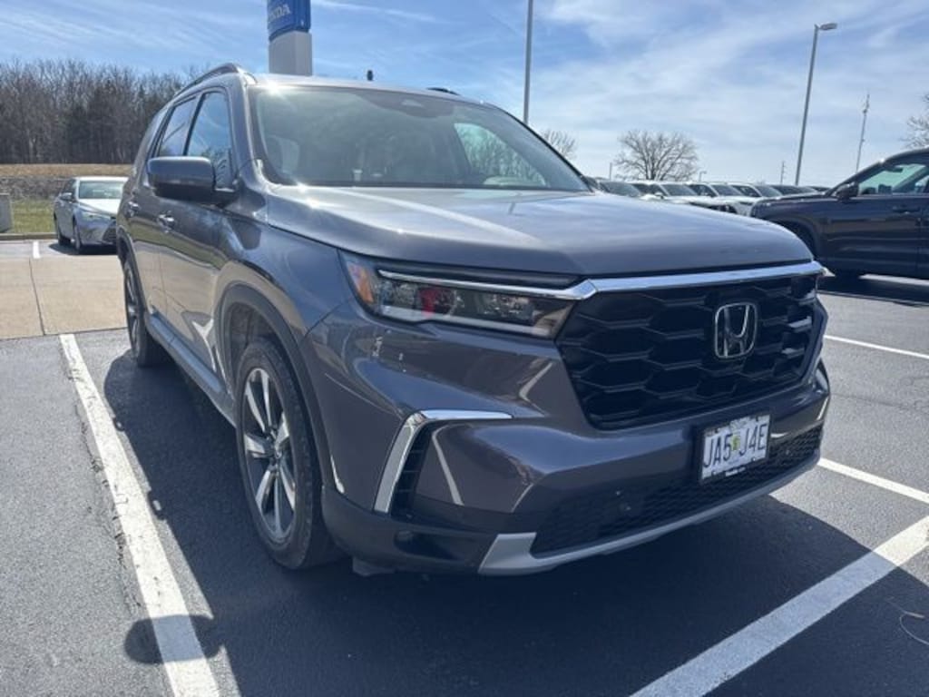 Certified 2024 Honda Pilot Touring SUV