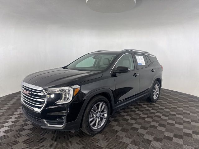 2024 Gmc Terrain SLT photo 3