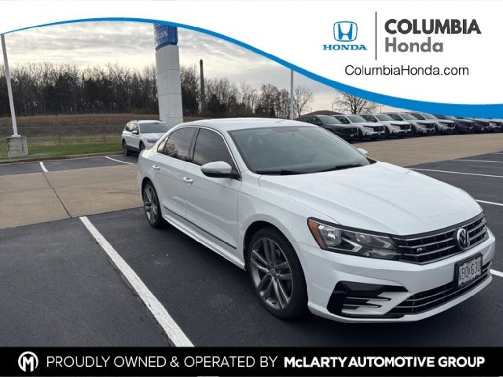 Used 2016 Volkswagen Passat 1.8T R-Line Sedan