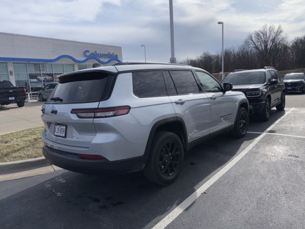 Used 2024 Jeep Grand Cherokee L Altitude X SUV