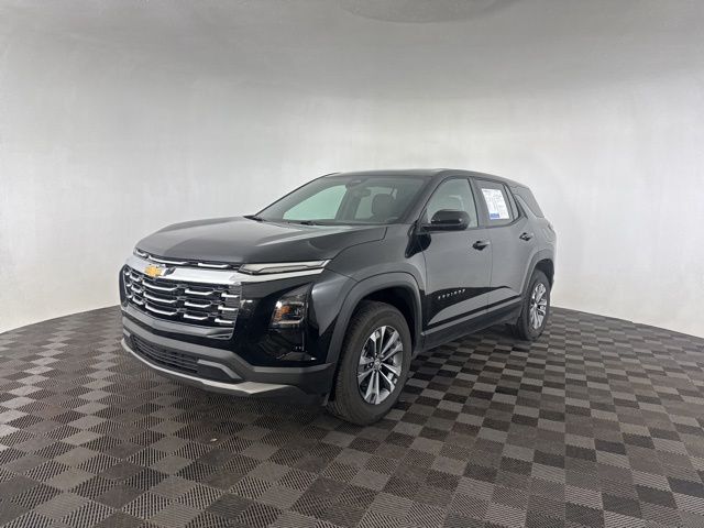 2025 Chevrolet Equinox LT photo 3