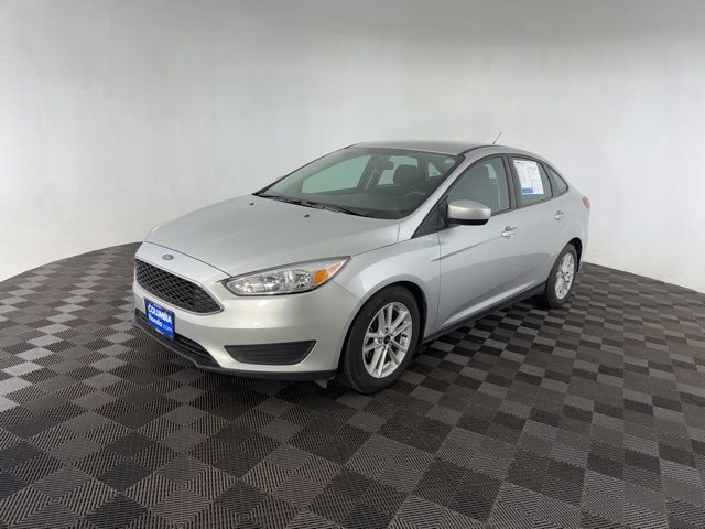 2018 Ford Focus SE photo 3