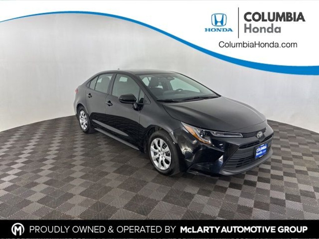 Used 2025 Toyota Corolla LE Sedan