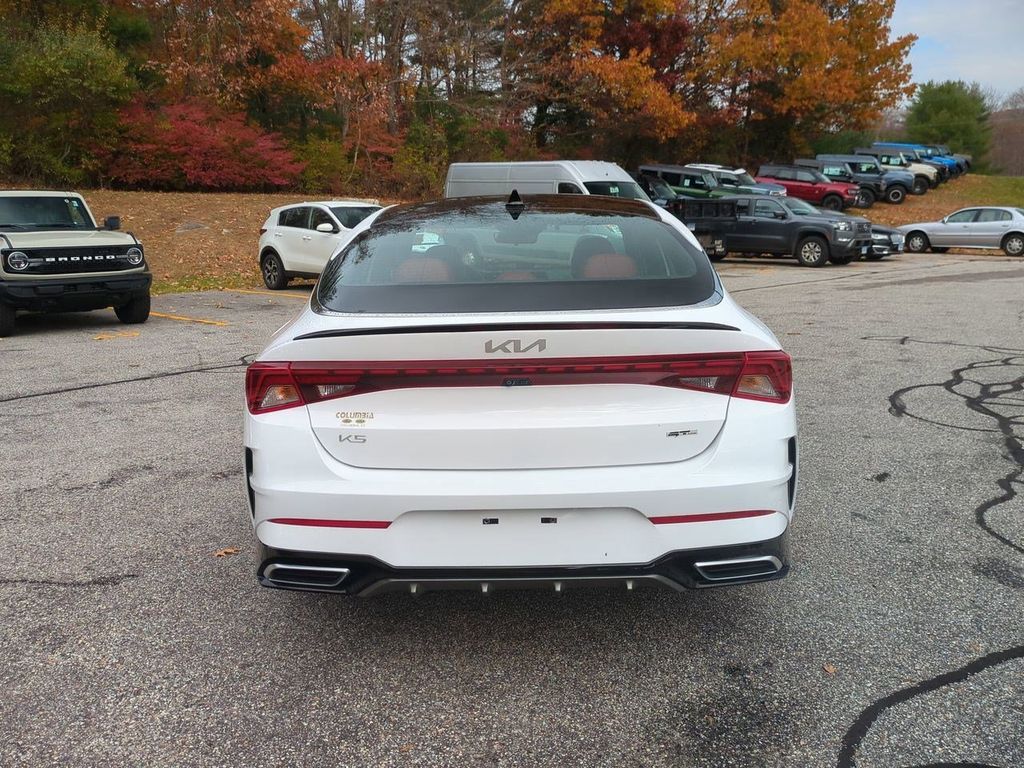 2023 Kia K5 GT-Line photo 4