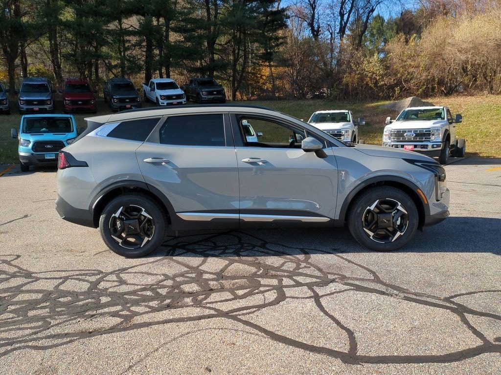 New 2026 Kia Sportage EX SUV