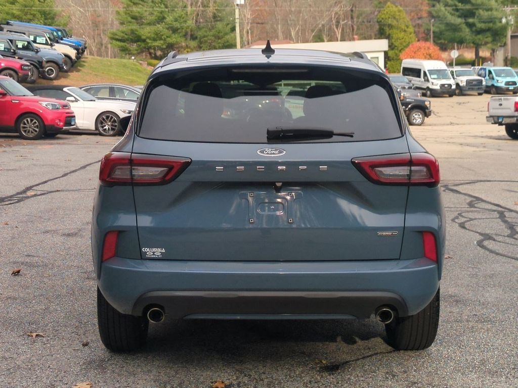 2024 Ford Escape ST-Line Select photo 4