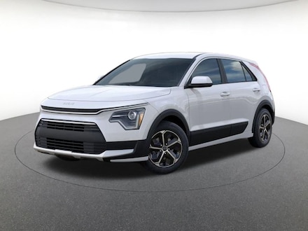 2025 Kia Niro LX SUV