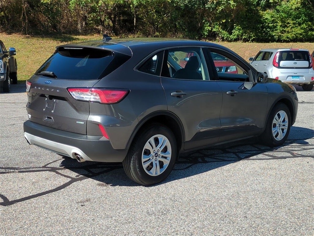 2020 Ford Escape S photo 3