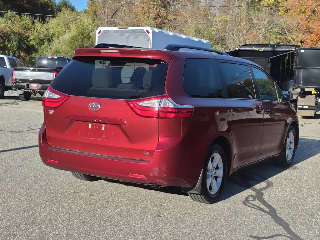 Certified 2017 Toyota Sienna LE Van