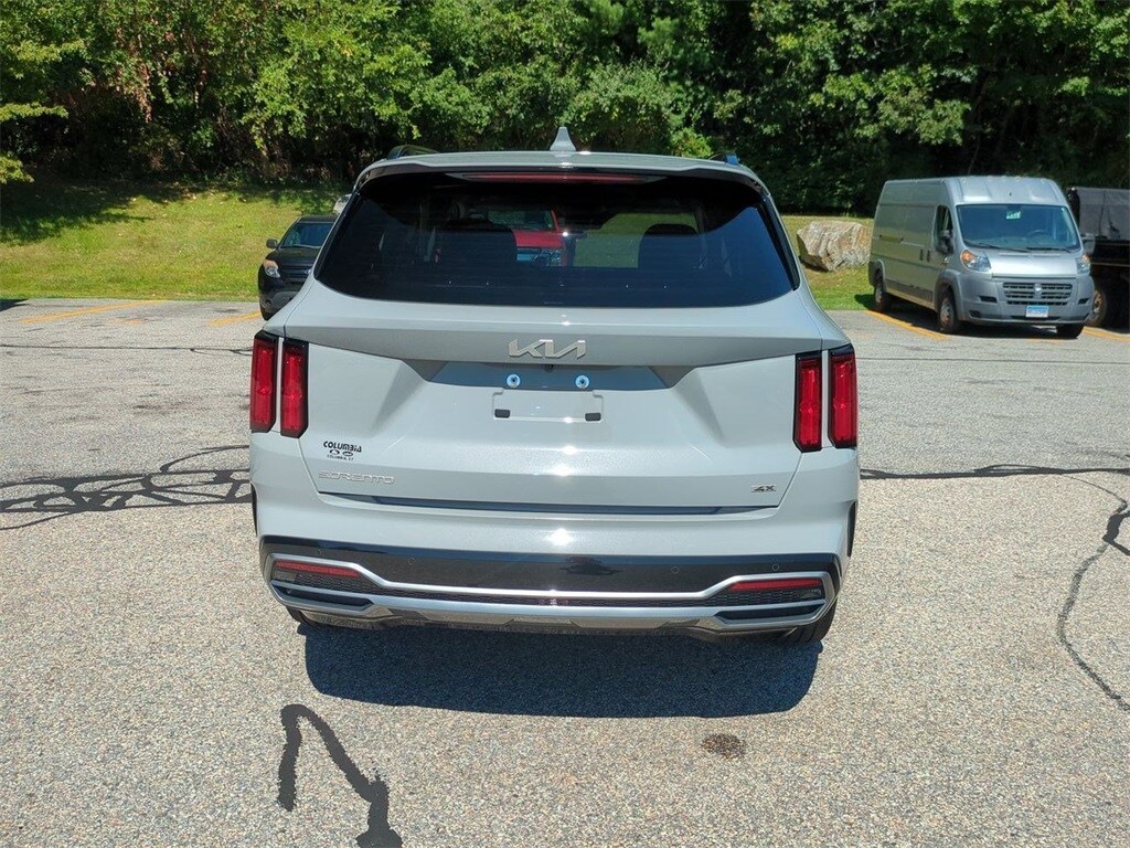 2023 Kia Sorento SX photo 4