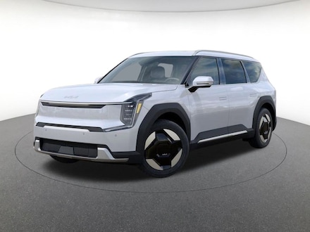 2026 Kia EV9 Wind SUV