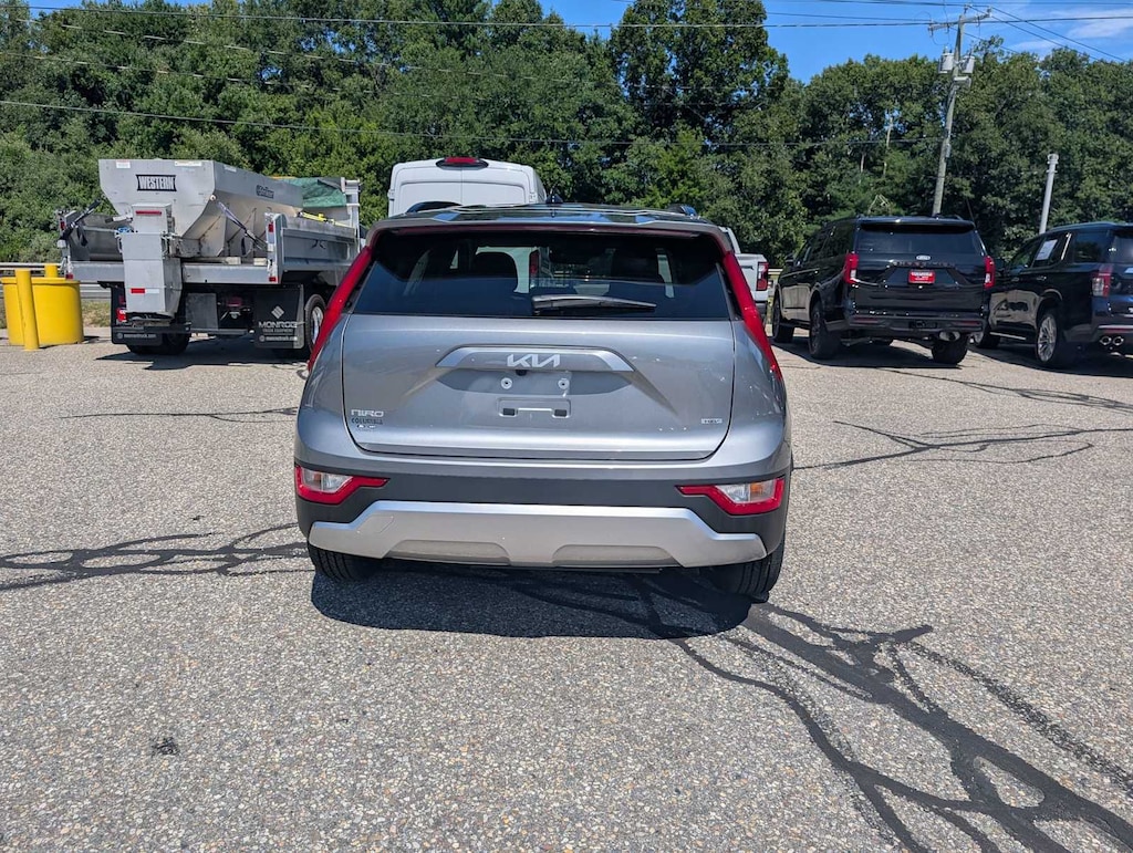 Certified 2023 Kia Niro LX SUV