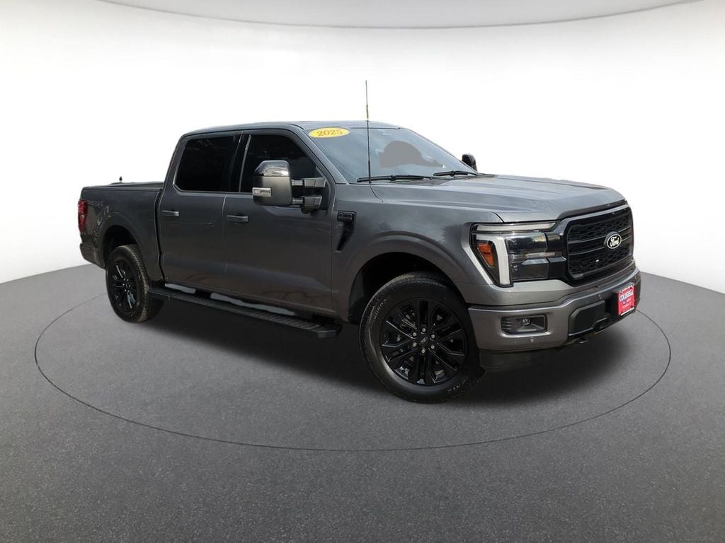 2025 Ford F-150 Lariat's photo