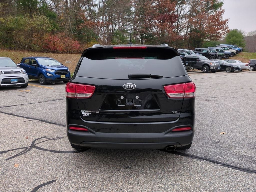 Used 2018 Kia Sorento LX SUV