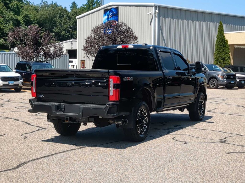 Certified 2026 Ford F-350 Platinum 4WD Crew Cab 6.75 Box Truck Crew Cab