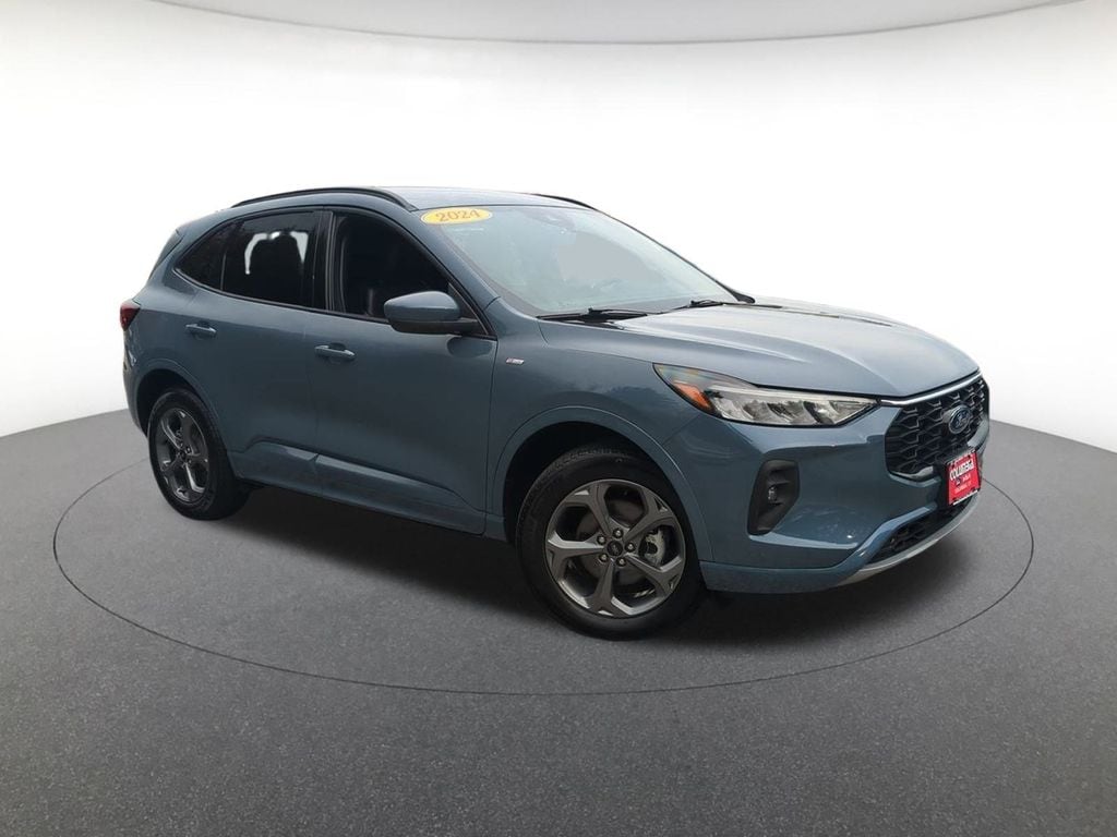 2024 Ford Escape ST-Line Select's photo