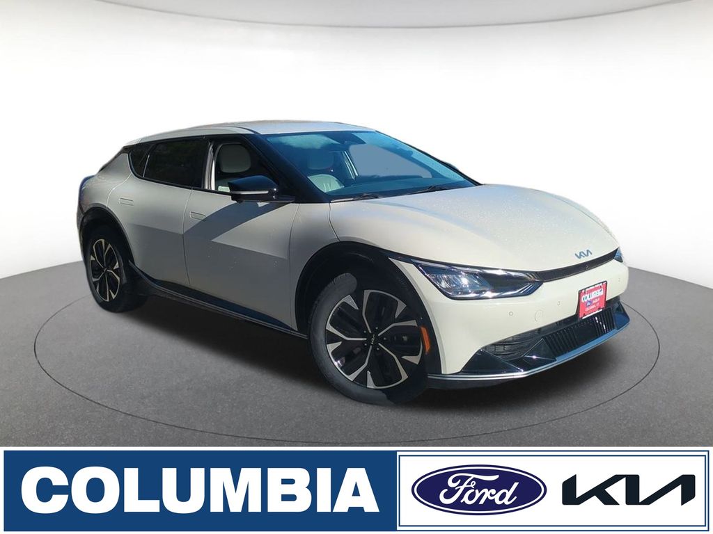 2023 Kia EV6 Wind's photo