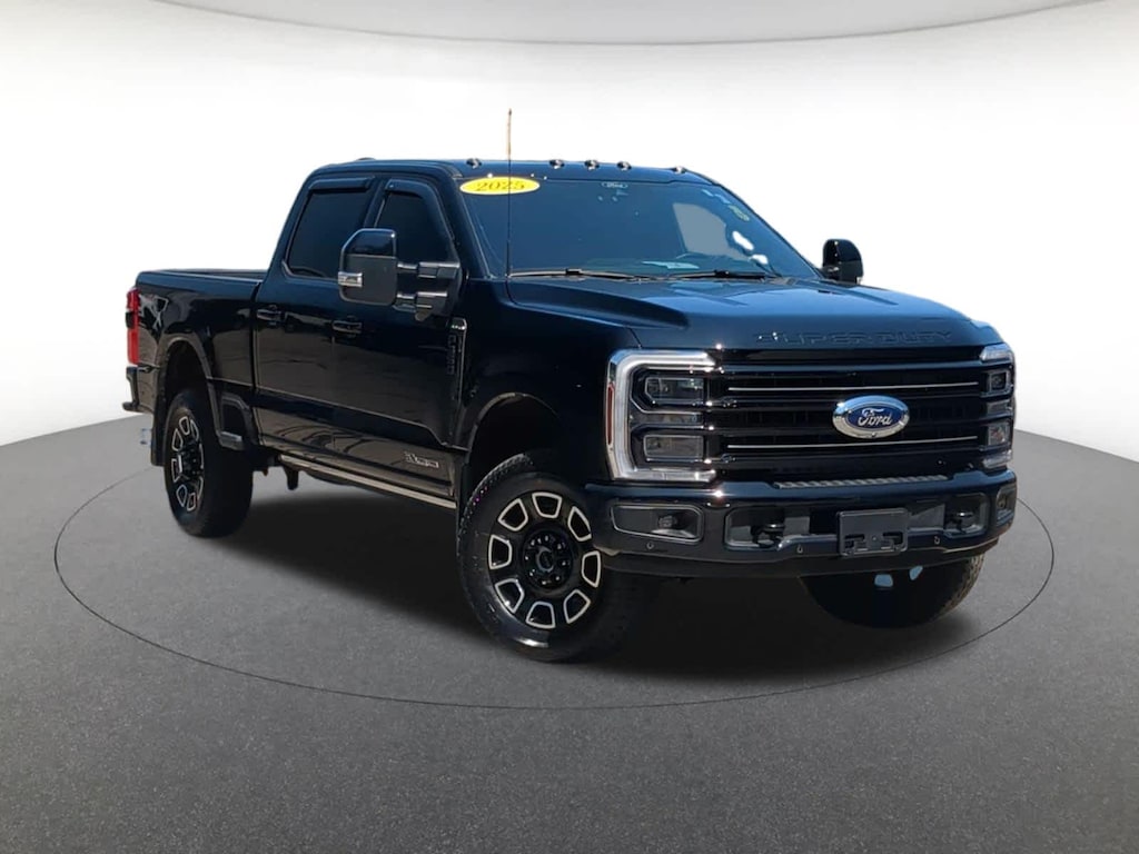 Certified 2026 Ford F-350 Platinum 4WD Crew Cab 6.75 Box Truck Crew Cab