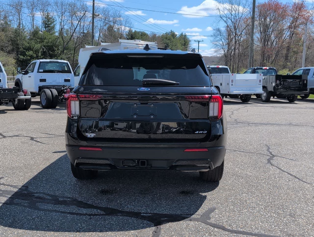 Certified 2025 Ford Explorer ST-Line SUV