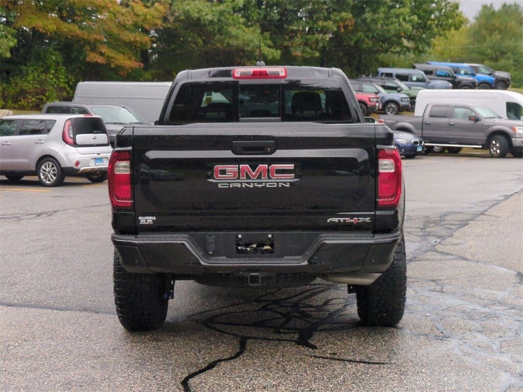 2024 Gmc Canyon AT4X photo 4