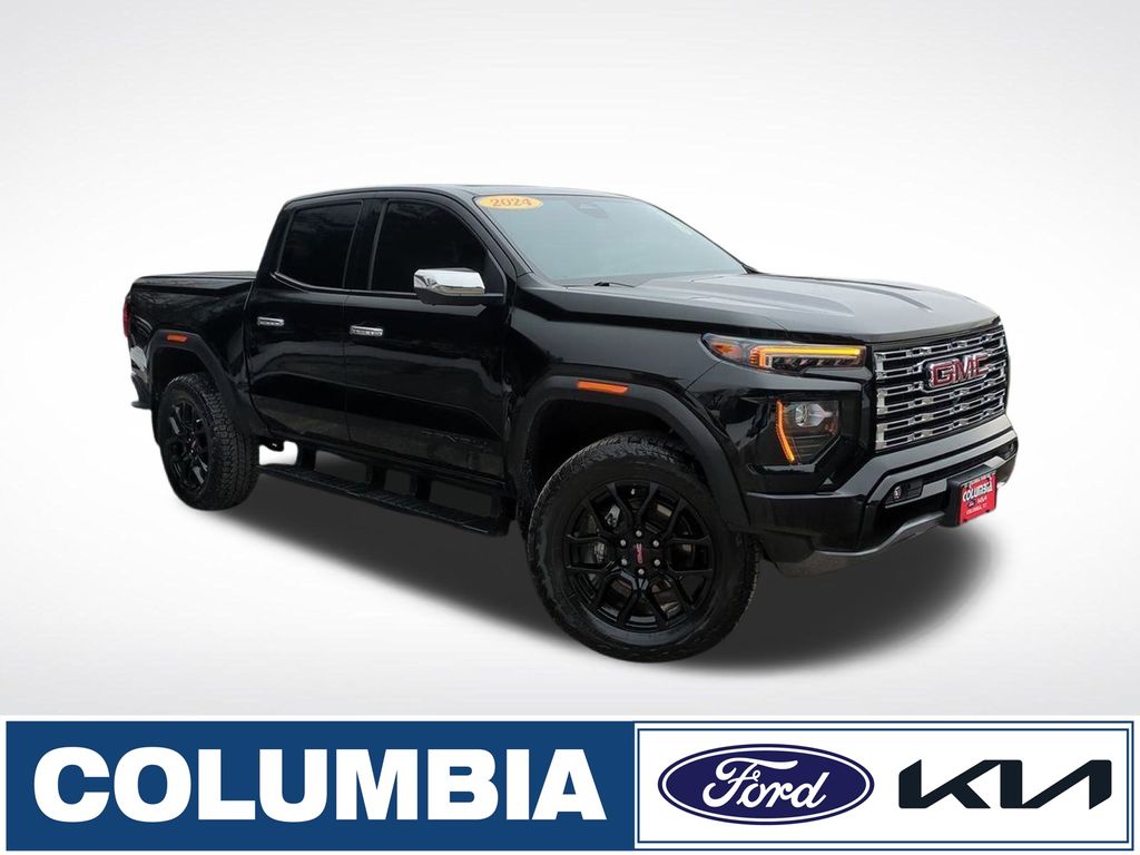 2024 GMC Canyon Denali's photo