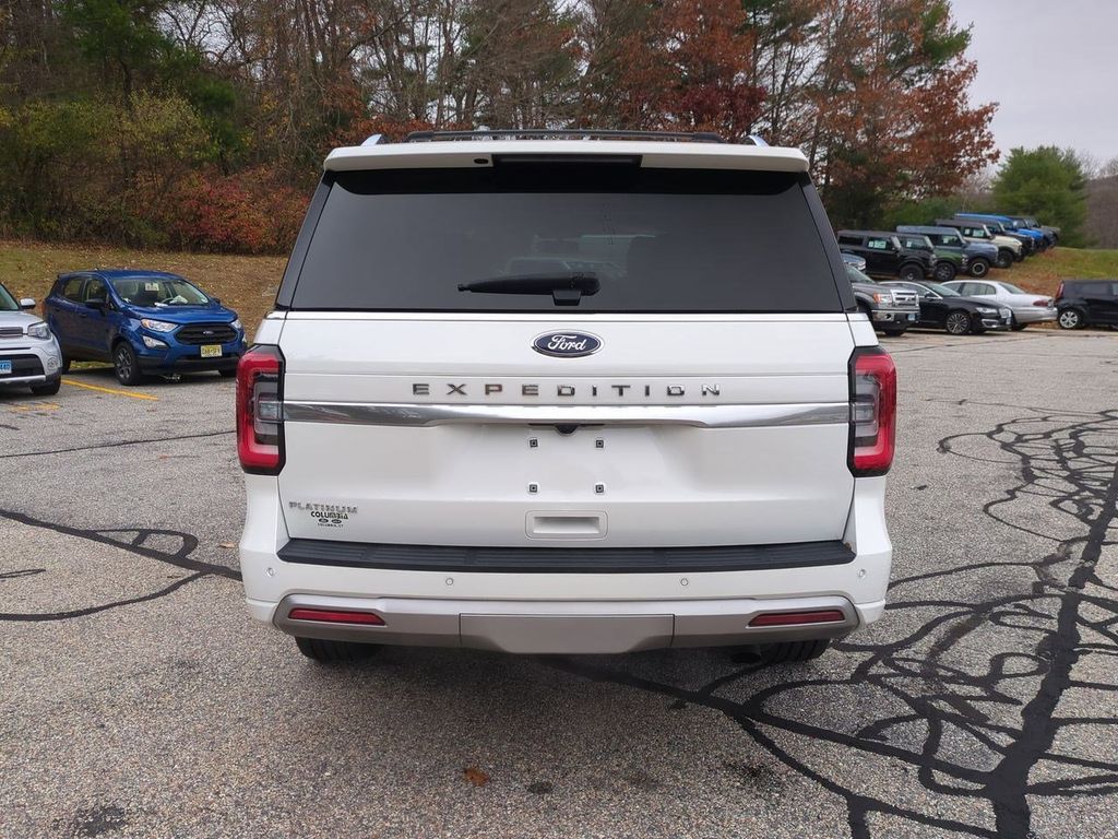2022 Ford Expedition Platinum photo 4