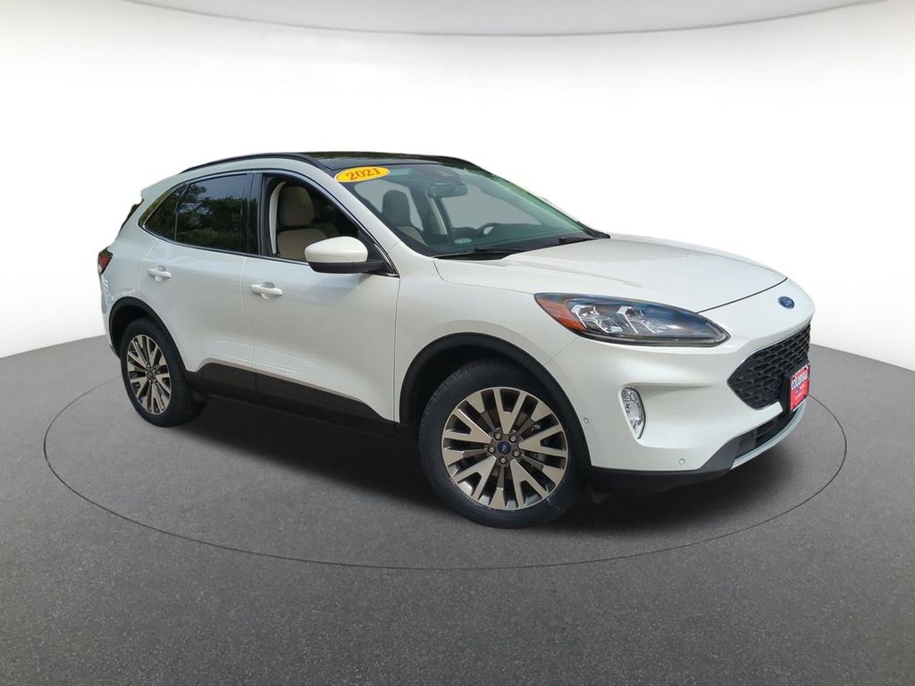 2021 Ford Escape Titanium