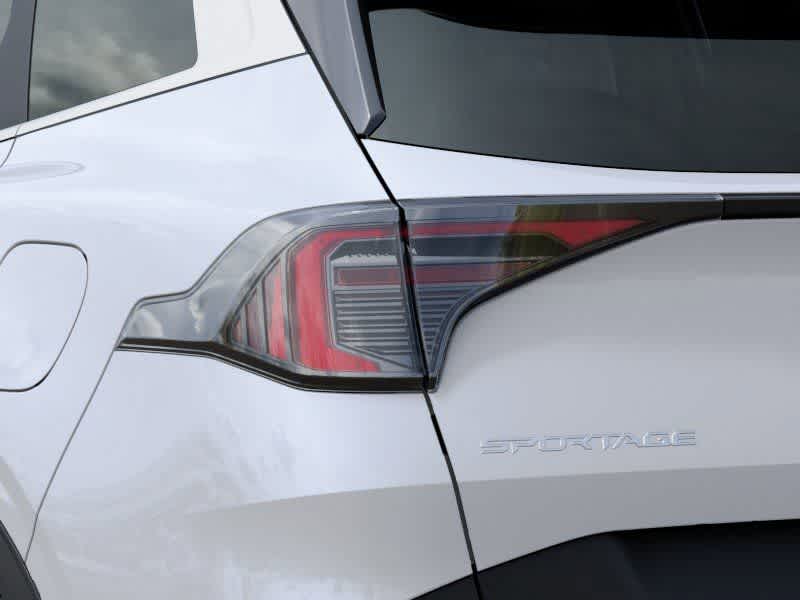 2026 Kia Sportage LX Hybrid - Photo 11