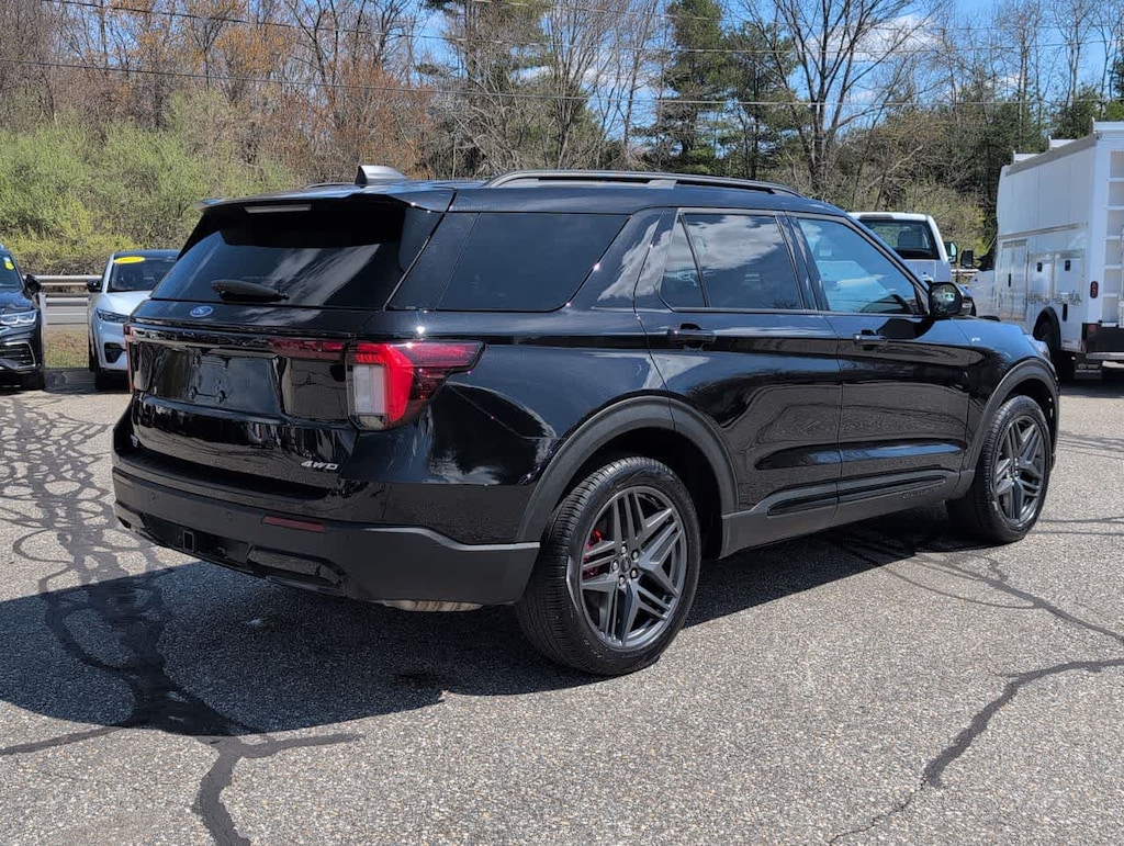 Certified 2025 Ford Explorer ST-Line SUV