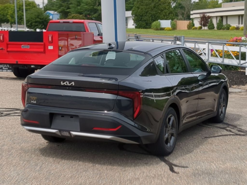 Certified 2025 Kia K4 LXS Sedan