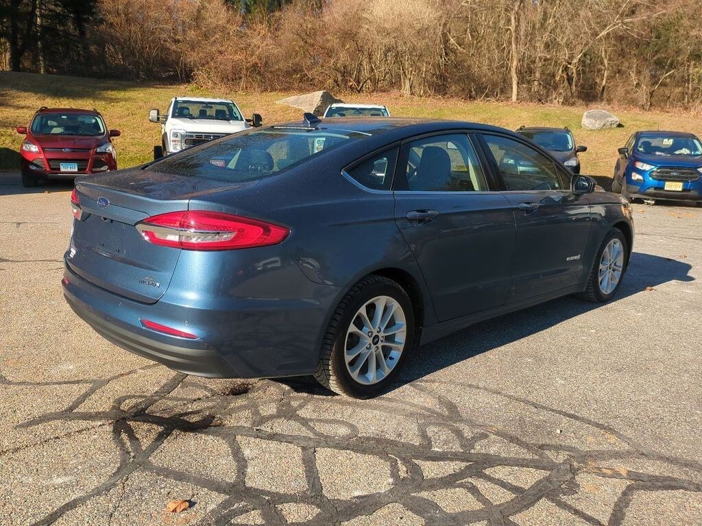 Certified 2019 Ford Fusion Hybrid SE Sedan