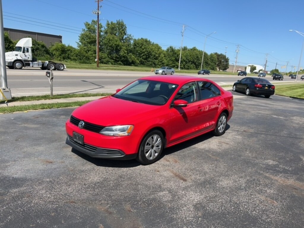 Used 2012 Volkswagen Jetta 2.5L SE w/Convenience Package/PZEV Sedan