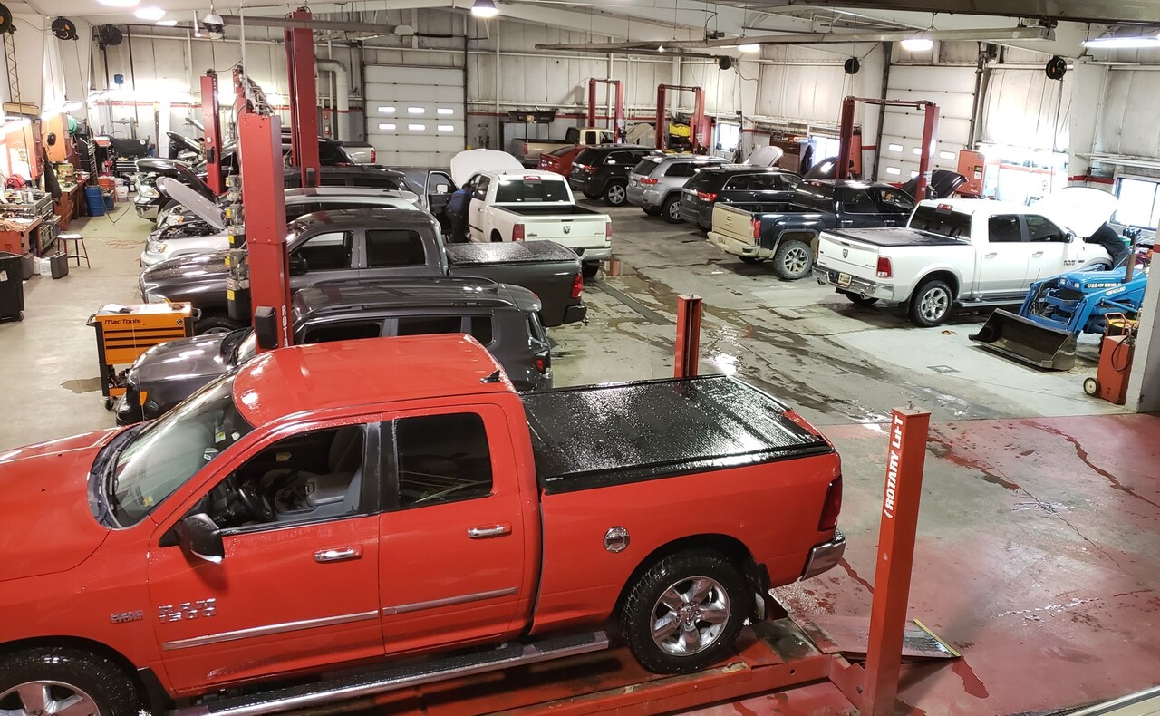 Columbus Motor Company New Dodge, Jeep, Chrysler, Ram Dealership in