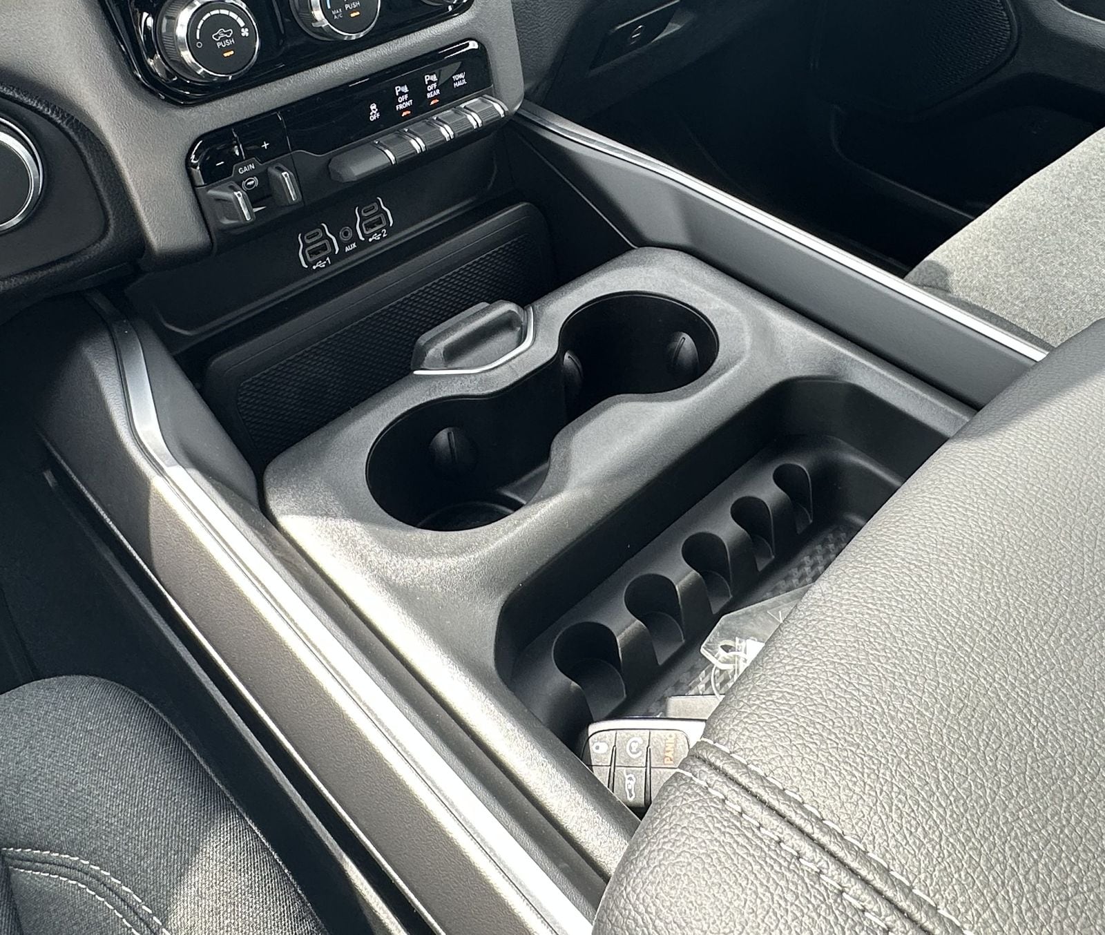 2026 RAM 1500 Big Horn/Lone Star - Photo 16