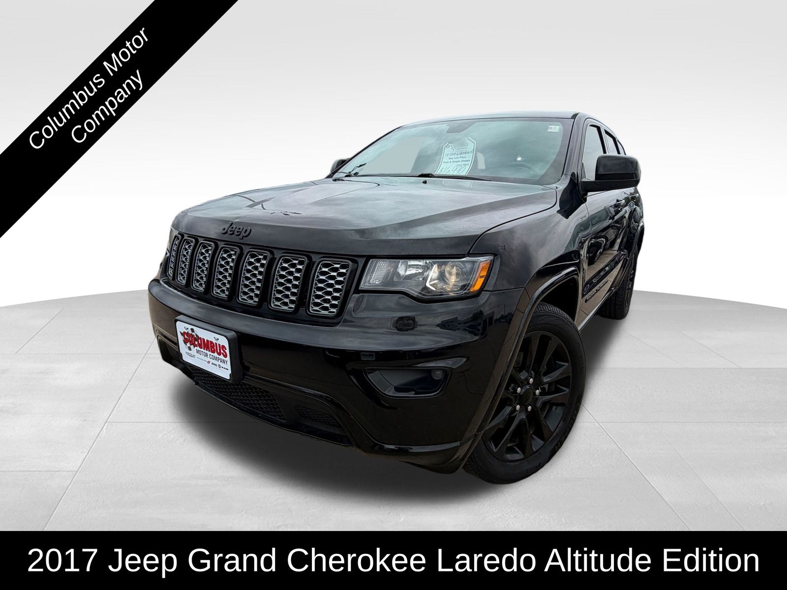 2017 Jeep Grand Cherokee Altitude 4WD's photo