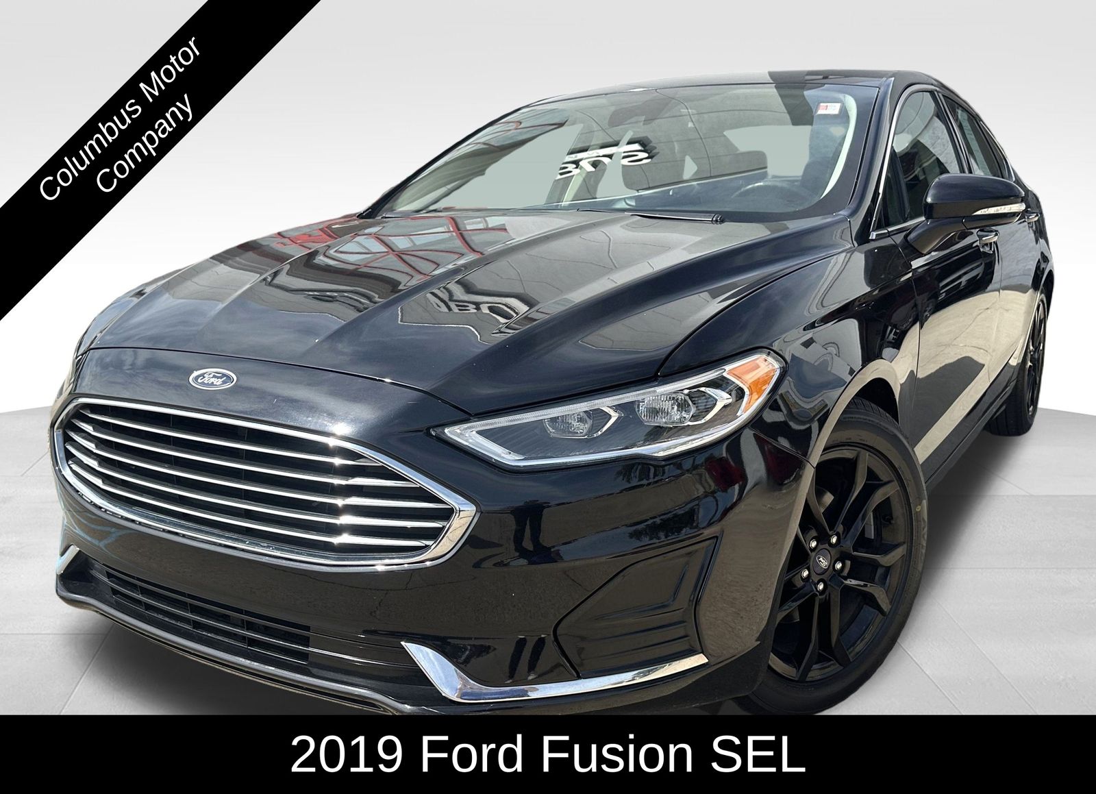 2019 Ford Fusion SEL's photo