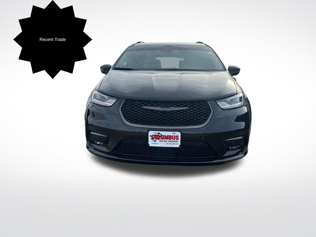 Used 2024 Chrysler Pacifica Touring L Minivan/Van