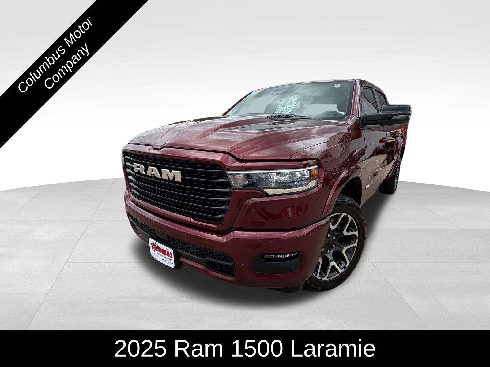 2025 RAM 1500 Laramie 4x4 Crew Cab 5'7's photo