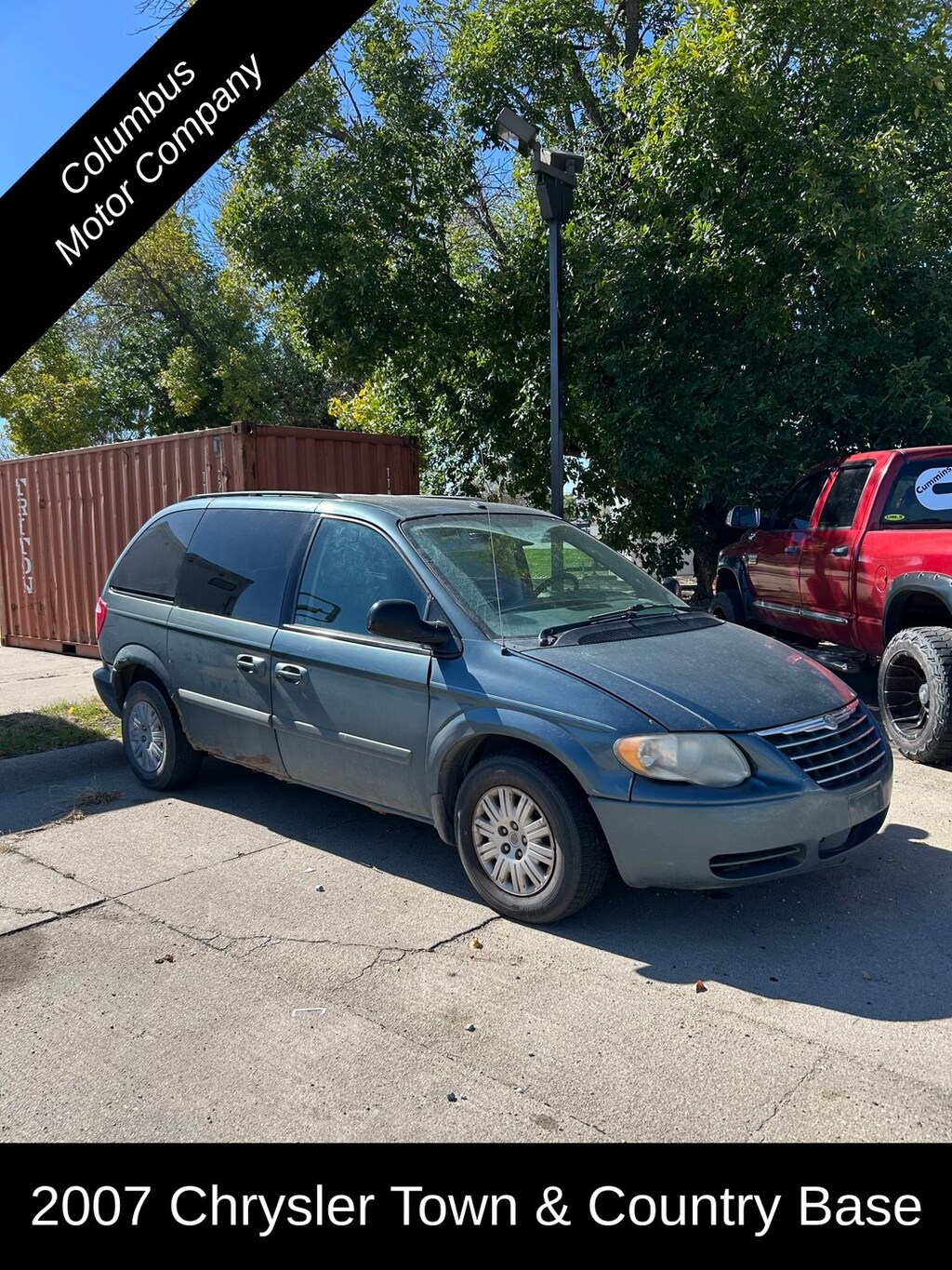 Used 2007 Chrysler Town & Country Base Minivan/Van