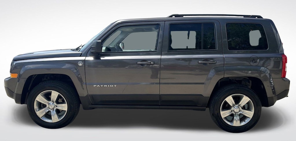 Used 2017 Jeep Patriot Latitude SUV