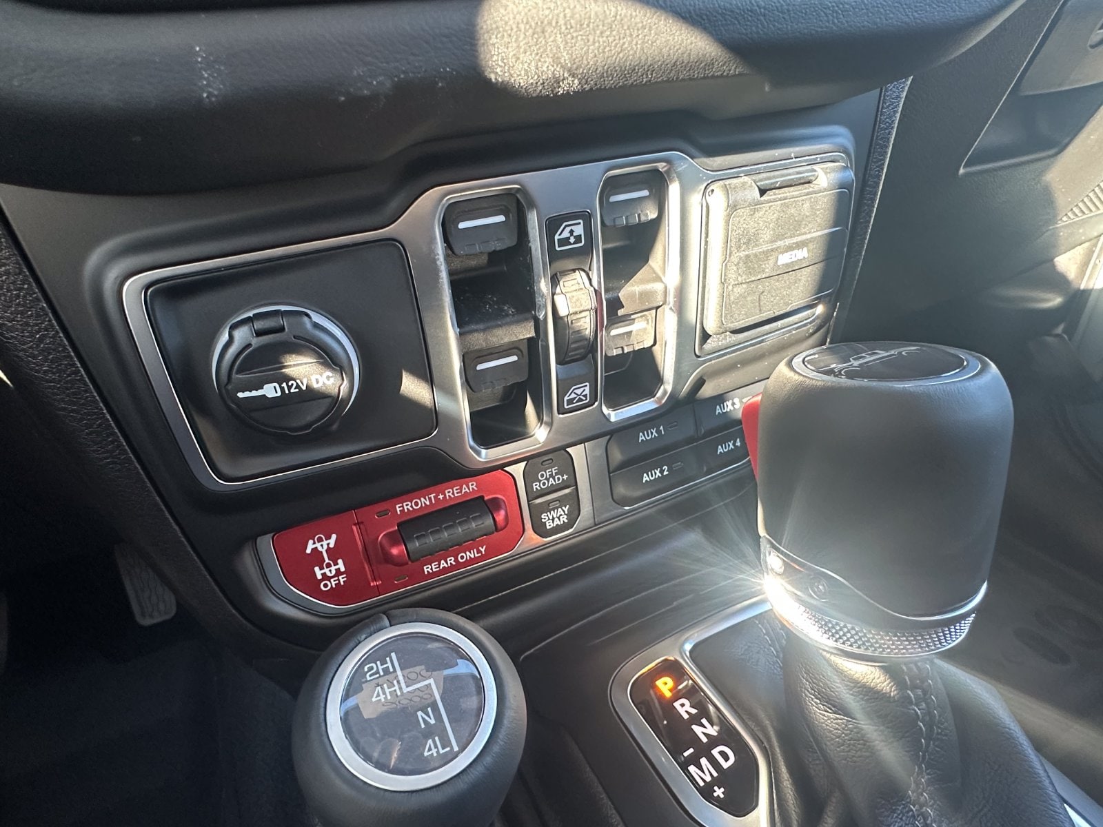 2026 Jeep Gladiator Rubicon - Photo 16