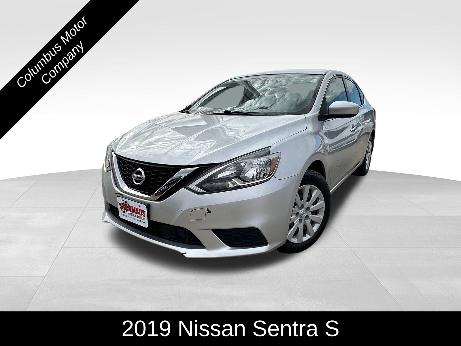 2019 Nissan Sentra S's photo